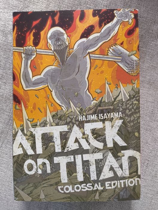 Attack on Titan Colossal Edition Manga 1-5 (Edição Colossal)