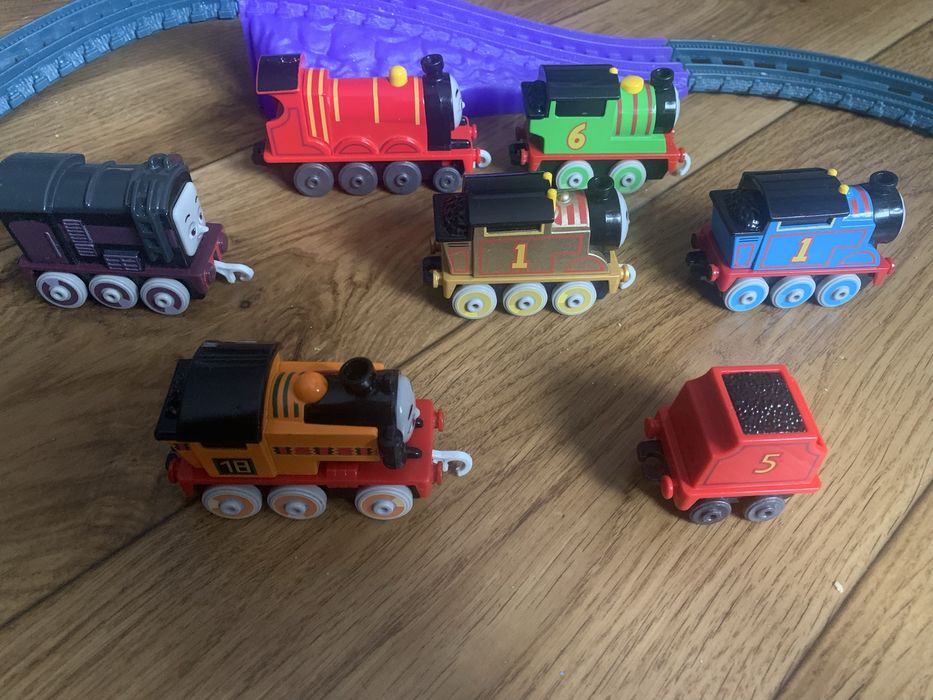 Mattel FP Tomek i Przyjaciele, zestaw tor + wagoniki