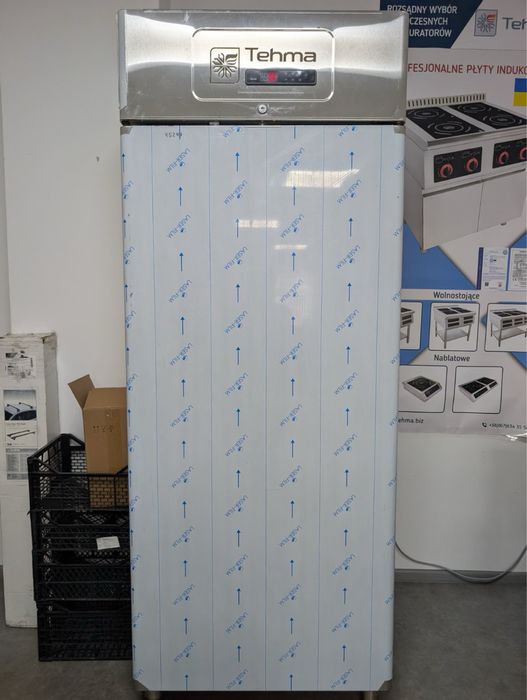 Шафа холодильна морозильна ,шкаф холодильный морозильный