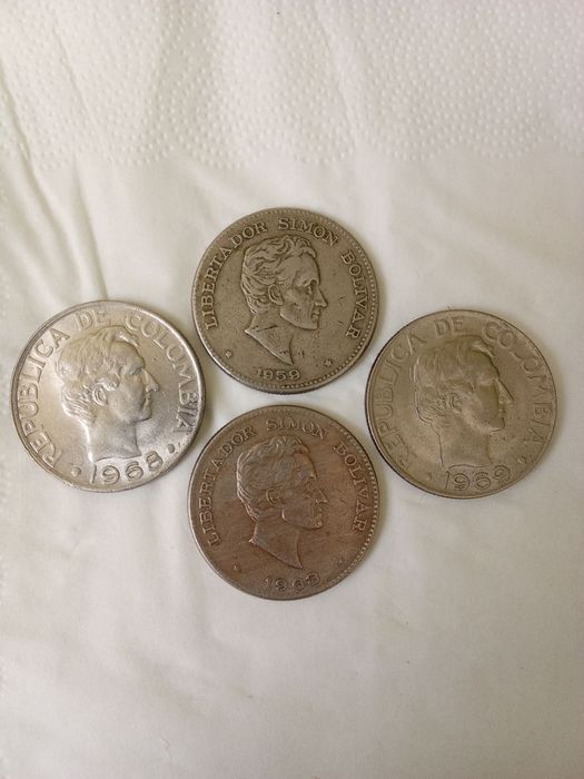 Moedas (4)  50 Centavos de COLOMBIA