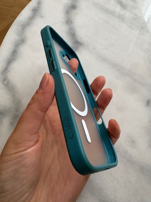 Etui plecki case iPhone 16
