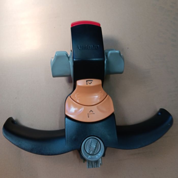 Acelerador empilhador porta-paletes Crown