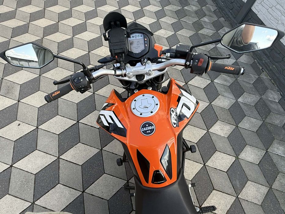 Sprzedam motocykl KTM Duke 125