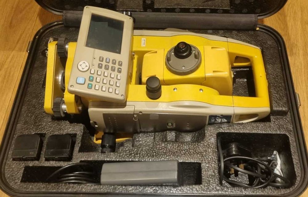 Tachimetr Topcon GPT 7503 3sek. Tachimetr bezlustrowy.