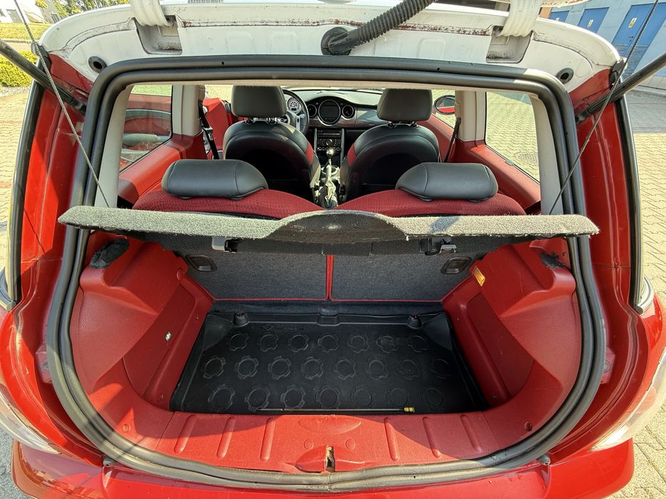 MINI Cooper 2003