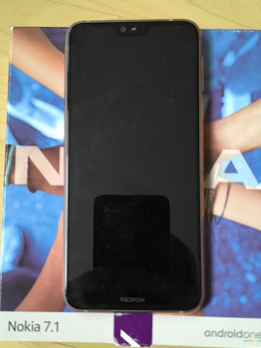 NOKIA 7.1 Android One