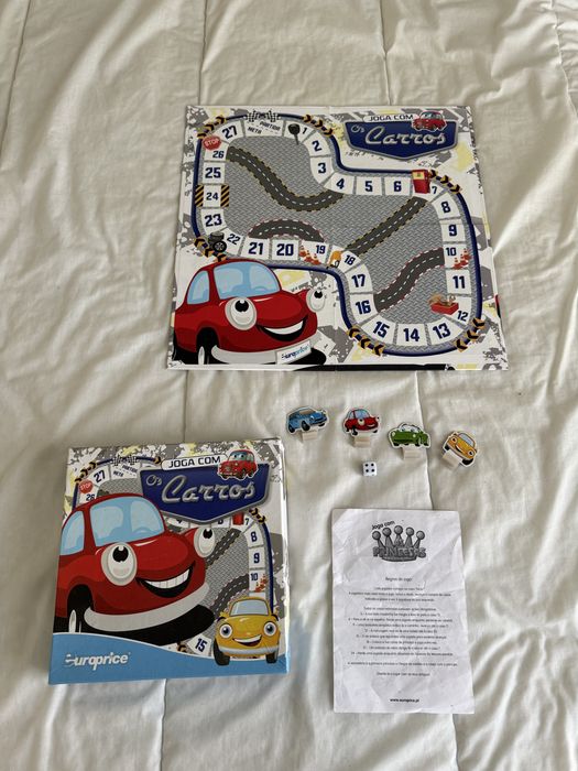 Jogo de Tabuleiro Joga com os Carros