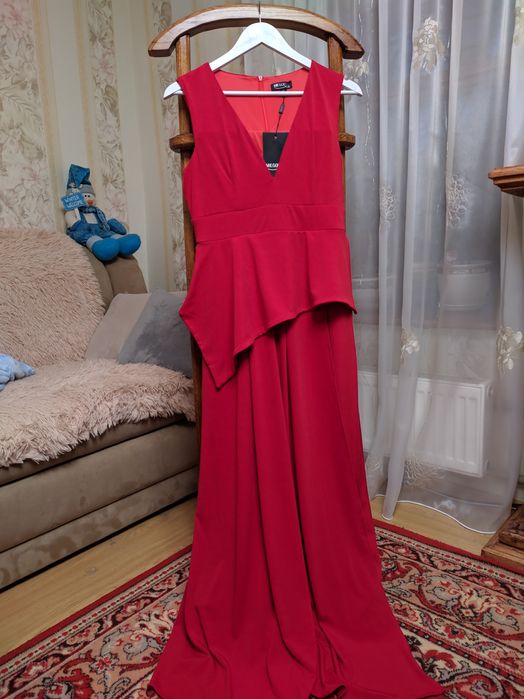 Платье размер 46