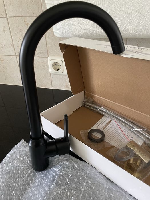 Bateria czarna umywalka łazienka,  zlewozmywak kuchenny