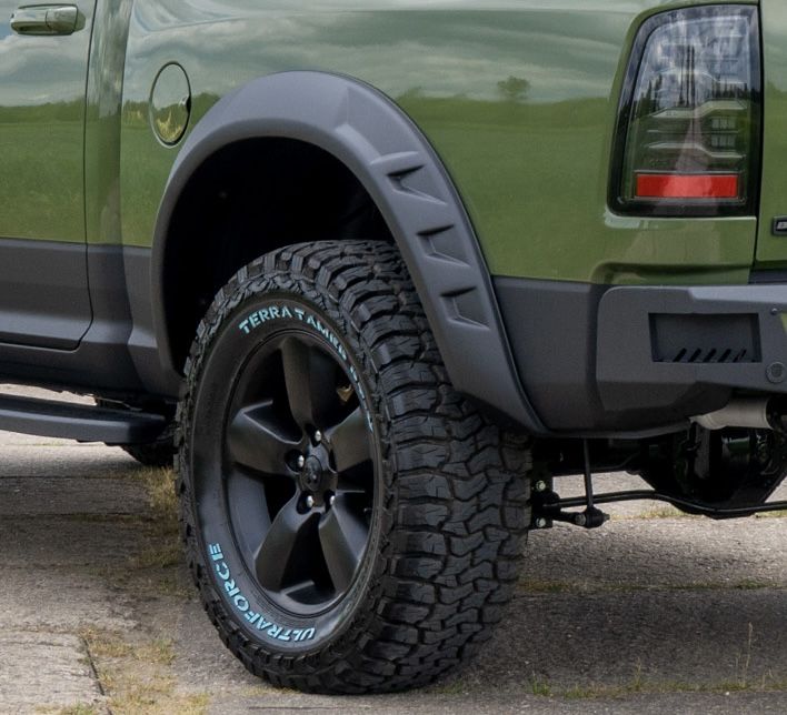 Nadkola poszerzenia nadkoli nakładki Dodge RAM 1500 4th Gen 09-18