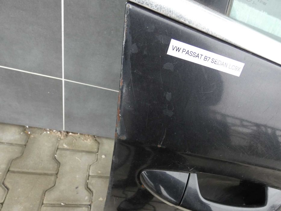 Drzwi prawy przód prawe przednie VW PASSAT B7 LC9X RZ3/101 GORLICE