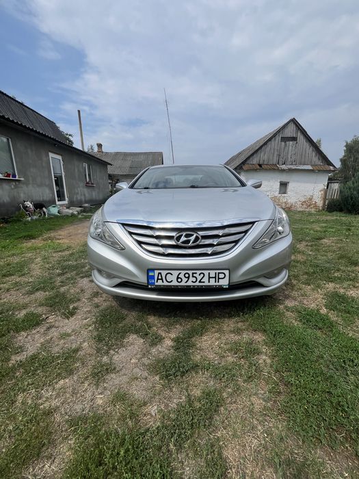 Hyundai sonata y20 2011