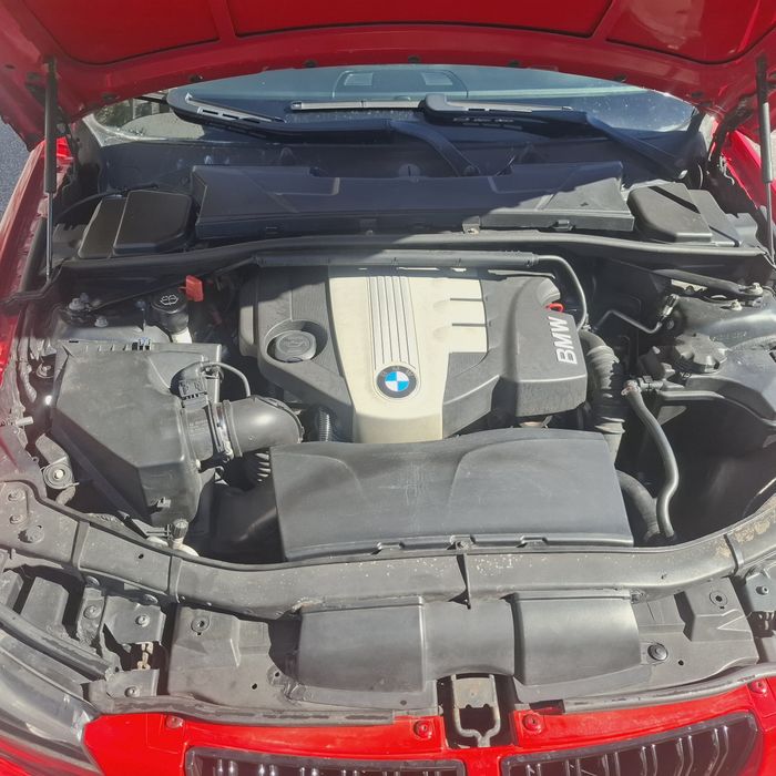 BMW Série 3 Touring – Vermelha | Caixa Automática — photo 4