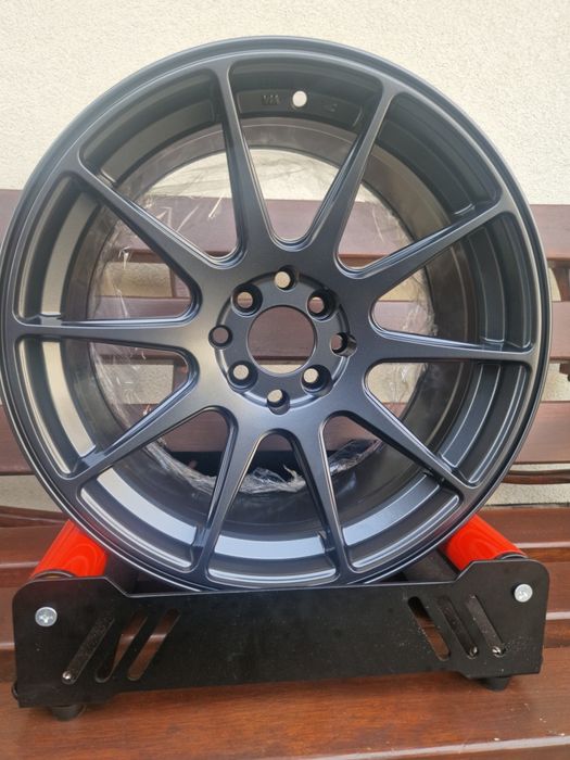 Felgi Japan Racing JR11   8J17 4X100 4X114.3