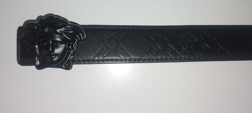 Ремінь Versace..