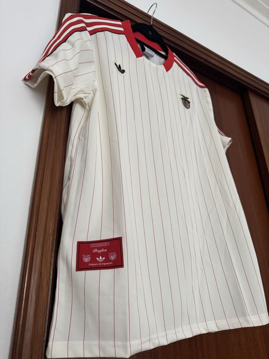 Camisola SL Benfica edição especial