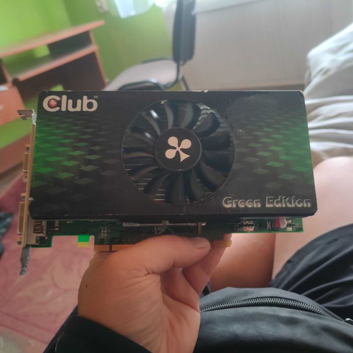 Club 3D GeForce 9800 GT Green Edition