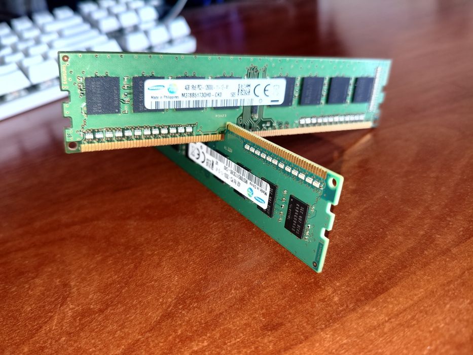 Оперативна пам'ять Samsung DDR3 8GB (2x4GB) 1600 MHz (PC3-12800U)