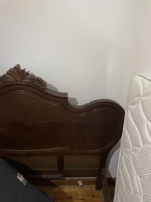 Cama rustica bom estado