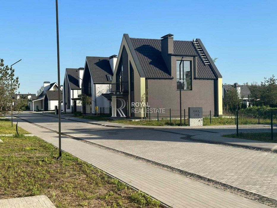Продаж будинку з червоної цегли/Білогородка/Котеджне містечко Villaggo