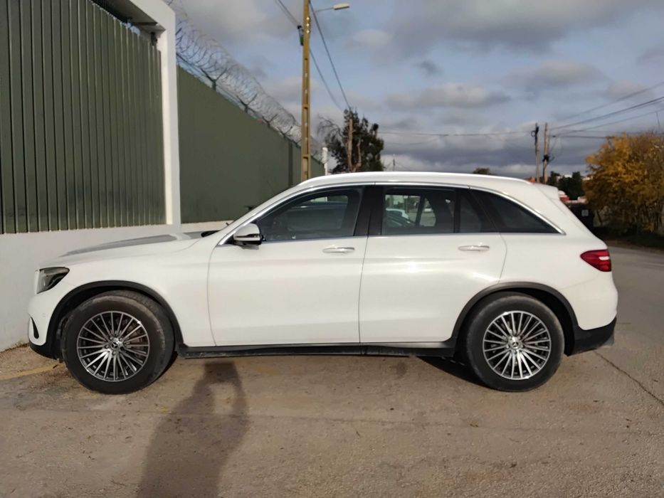 Mercedes-Benz GLC 220 d 4 Matic 9 G