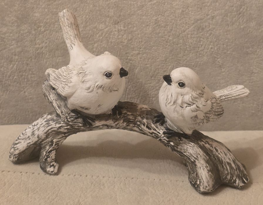 Ptaki Figurka ceramiczna kolekcjonerska. Nowa na prezent.