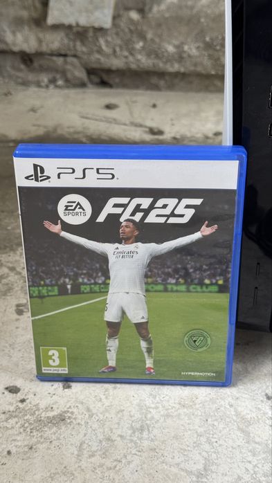 Playstation 5 з дисководом гра fc25