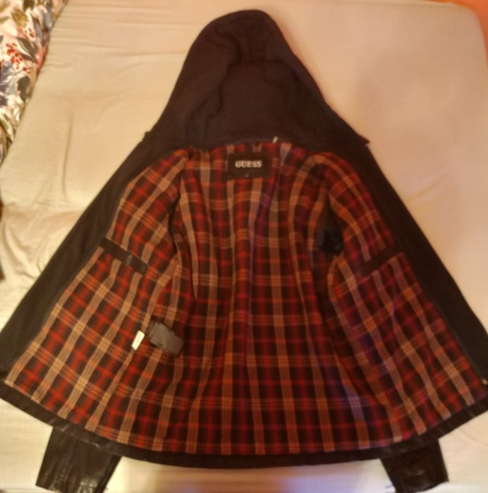 Kurtka jesienna Guess