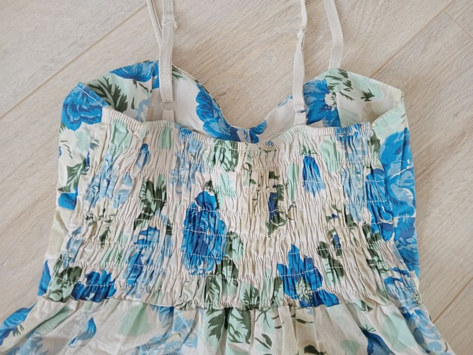 Letnia sukienka w kwiaty roz. XS / S