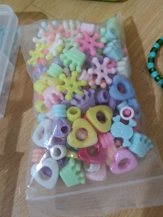 Missangas e bijuteria