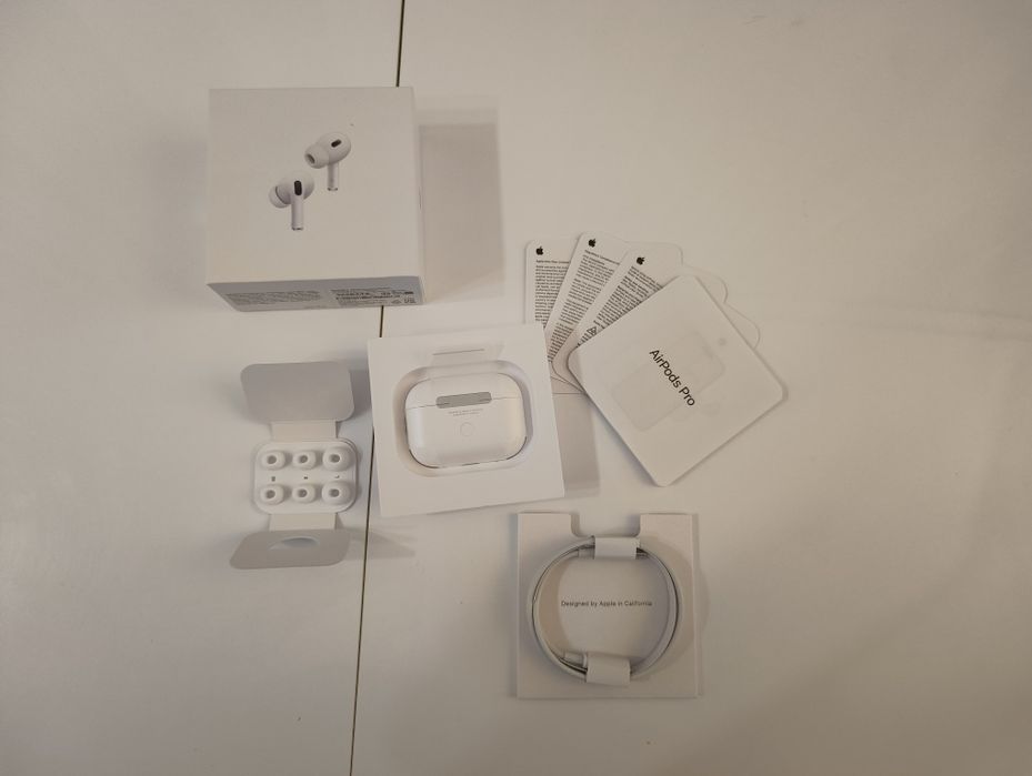 Stan idealny Airpods pro 2. Chętnie przyjmę płatność blik.