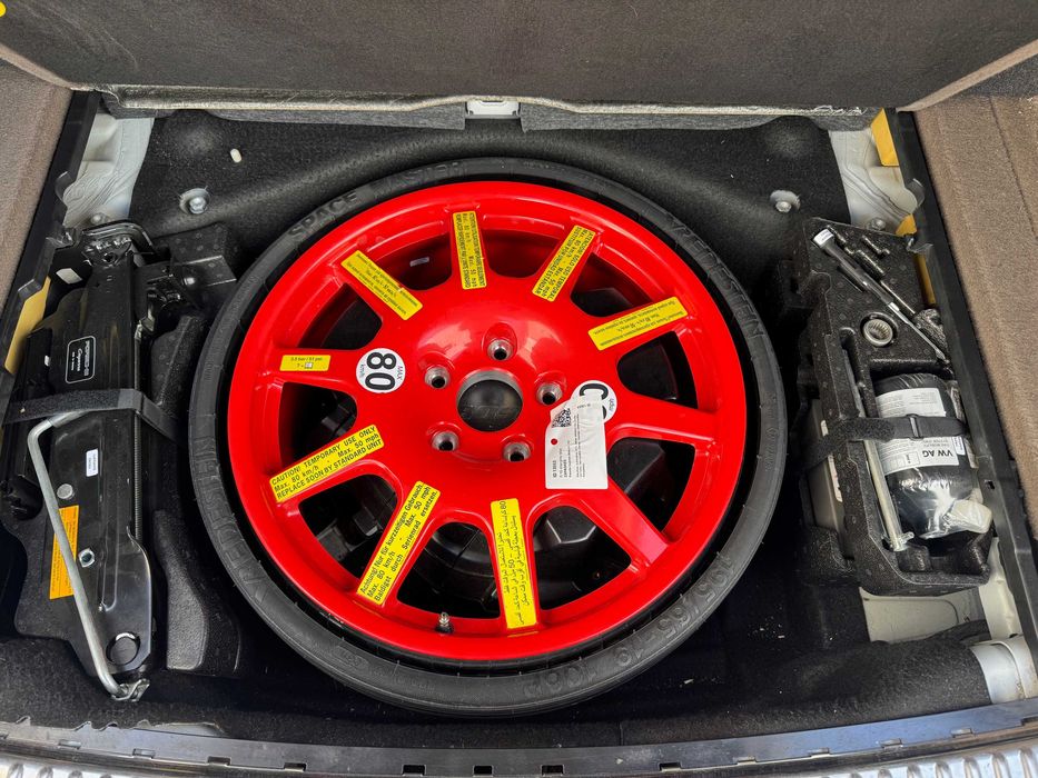 Koło dojazdowe R19 - wkład do bagażnika porsche cayenne 2010-