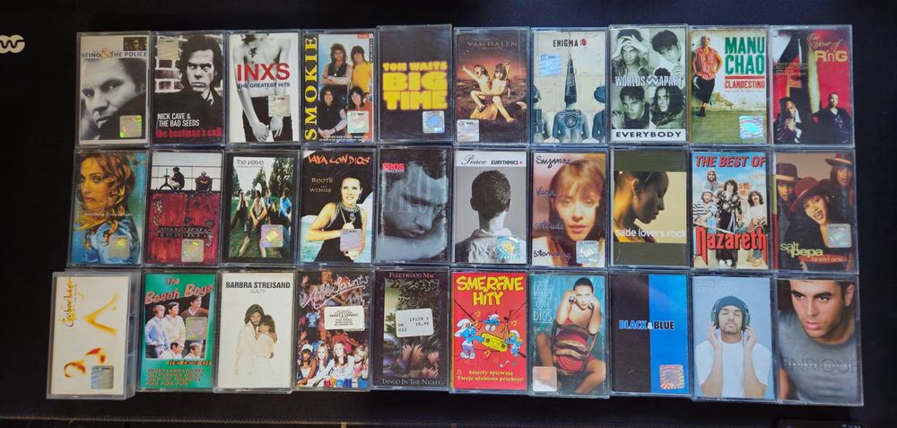 Zestaw 30 oryginalnych kaset magnetofonowych – rock / pop / alternatyw