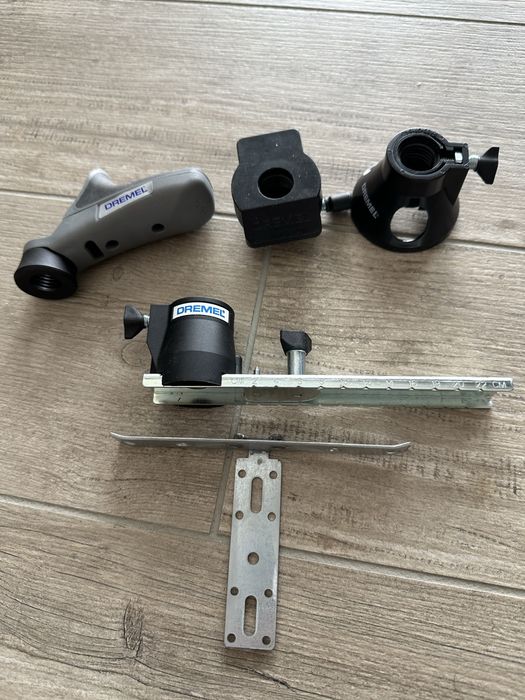 Комплектуючі до гравера Dremel