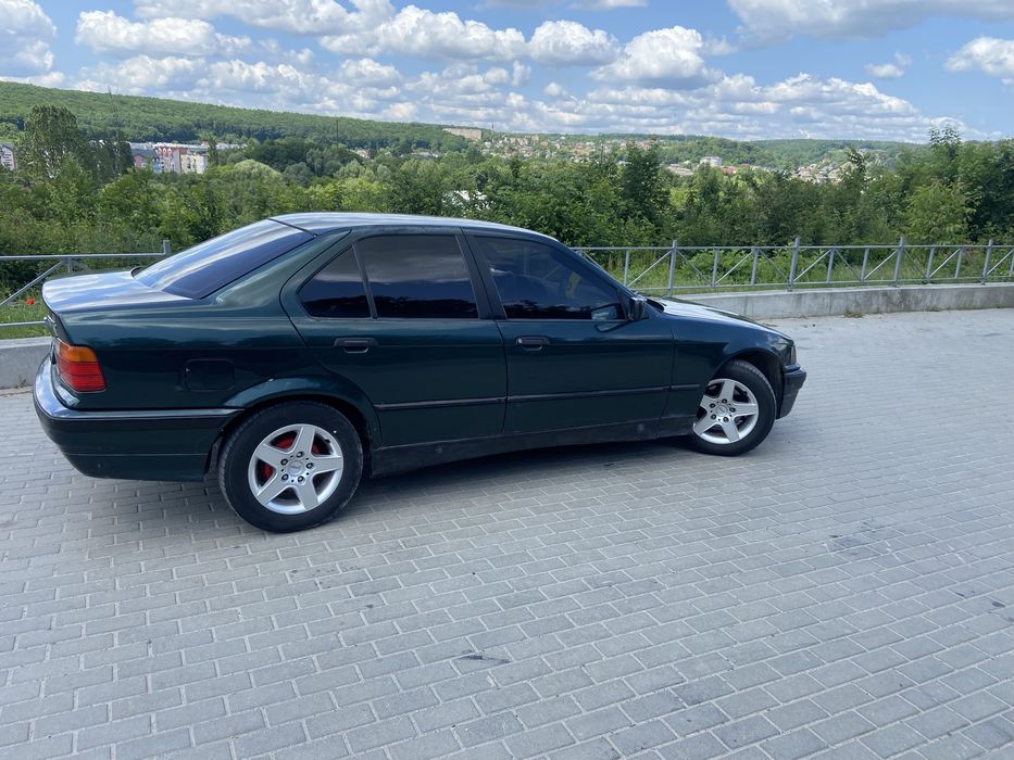Продам bmw e36 m43b18