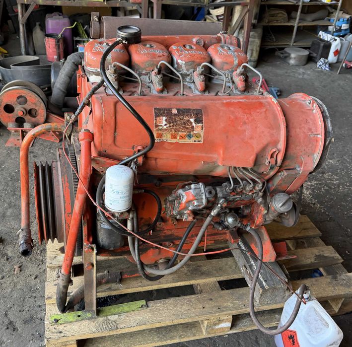 Silnik Deutz Fahr F4L912- 4cyl 55KM kombajn Fahr 600,750, ładowarka