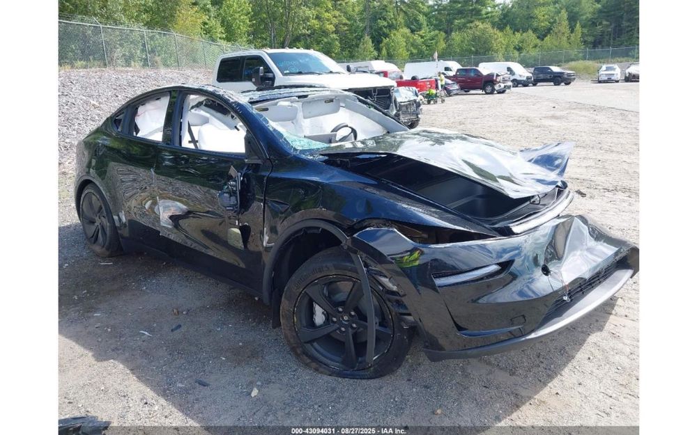 Tesla Y. Juniper.разборка