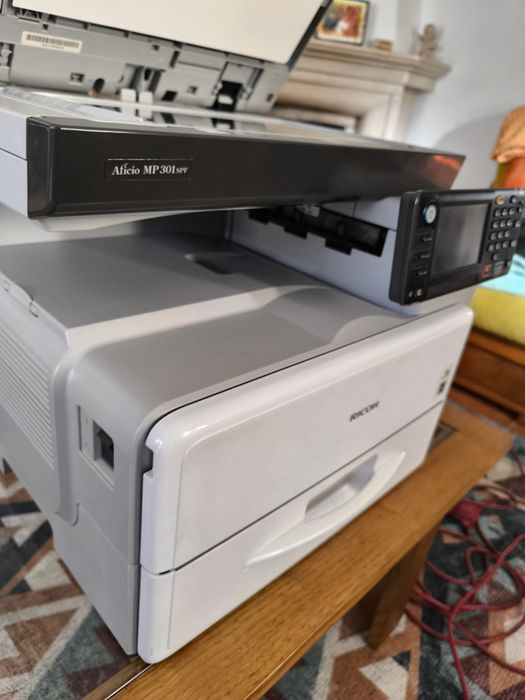 Impressora Ricoh Aficio MP301 SPF Escritório
