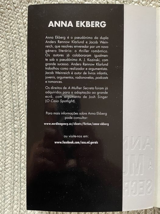 Livro “A Mulher Secreta”