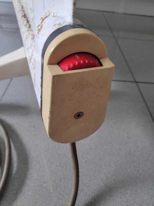 Aquecedor/radiador a óleo Phillips 1000W