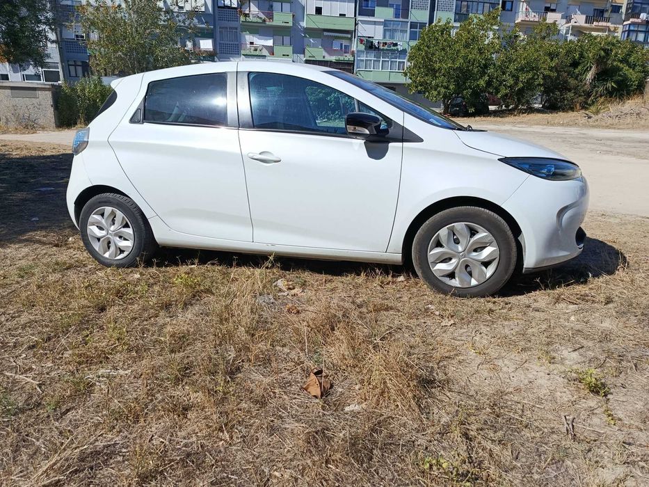 Renault Zoe 2015 – 107.000 km | Autonomia Real 120km — photo 2