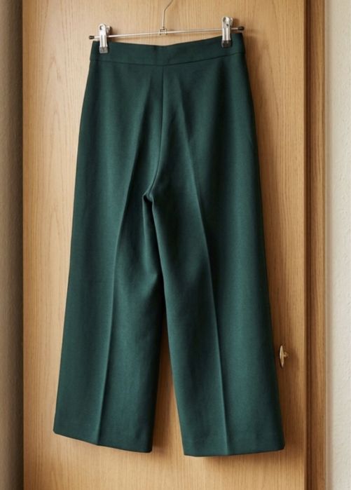 Нові штани-кюлоти Zara , розмір M