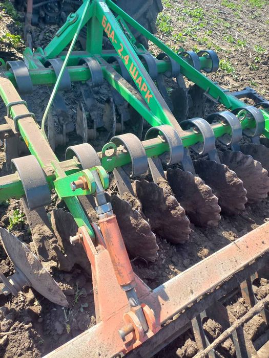 Продам дискову борону