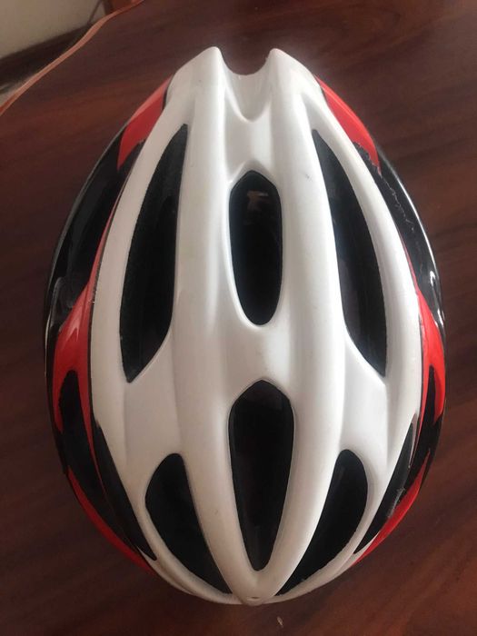 Capacete GIRO para ciclismo