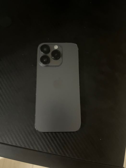iPhone 15 pro 100% kondycji
