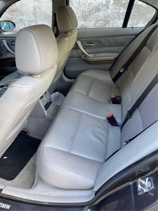 Bmw e90 316i 2007 — photo 5