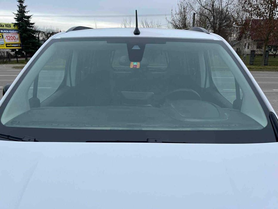 Opel Combo E szyba czołowa sensor kamera 2023r igła