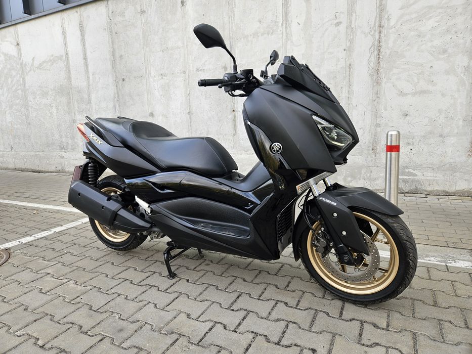 Максі скутер Yamaha Xmax 250 з Японії
