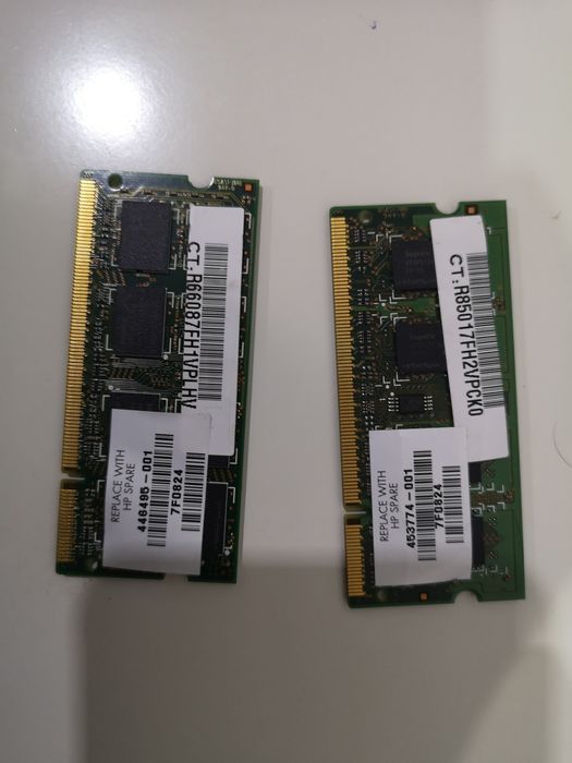 RAM DDR2 portátil 2GB + 1GB (PC2-5300S / 667MHz) – Hynix