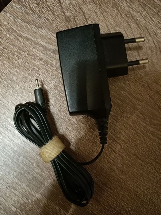 Зарядное устройство Nokia